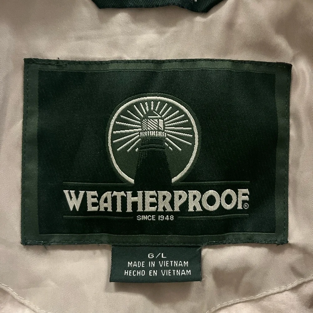Weatherproof Jacket - Picture 3 of 6